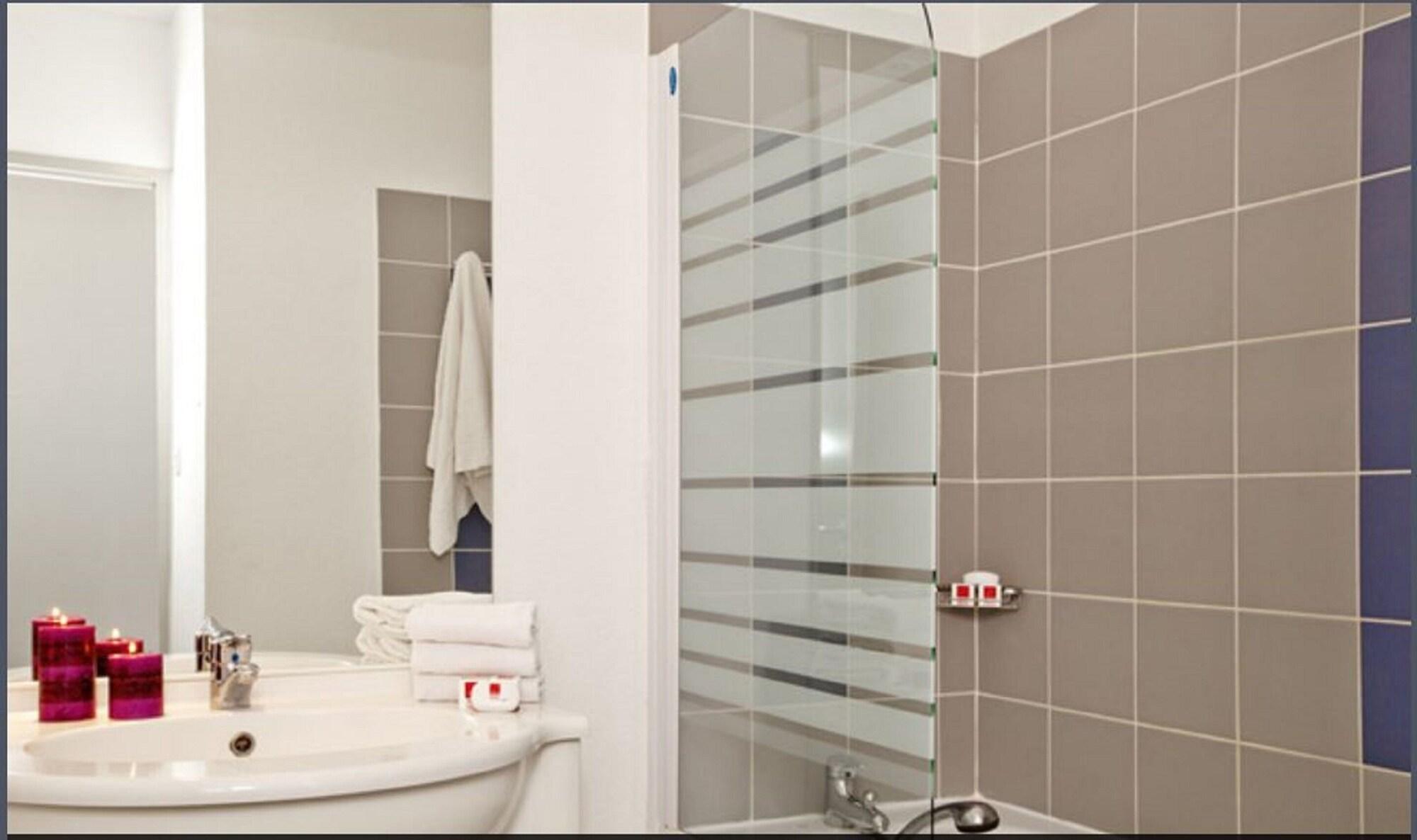 Apparthotel Sejours & Affaires Маноск Екстер'єр фото